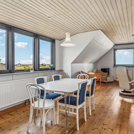 Gorgeous In With Kitchen Laeso