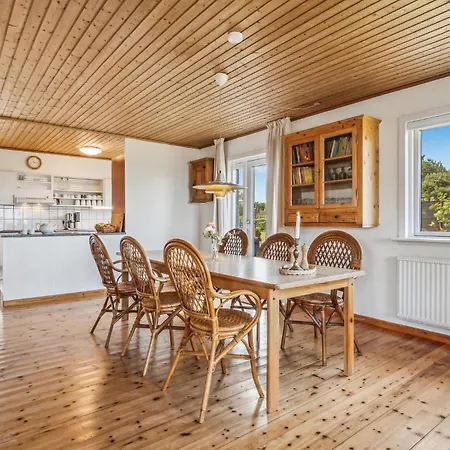 Gorgeous In With Kitchen * Laeso